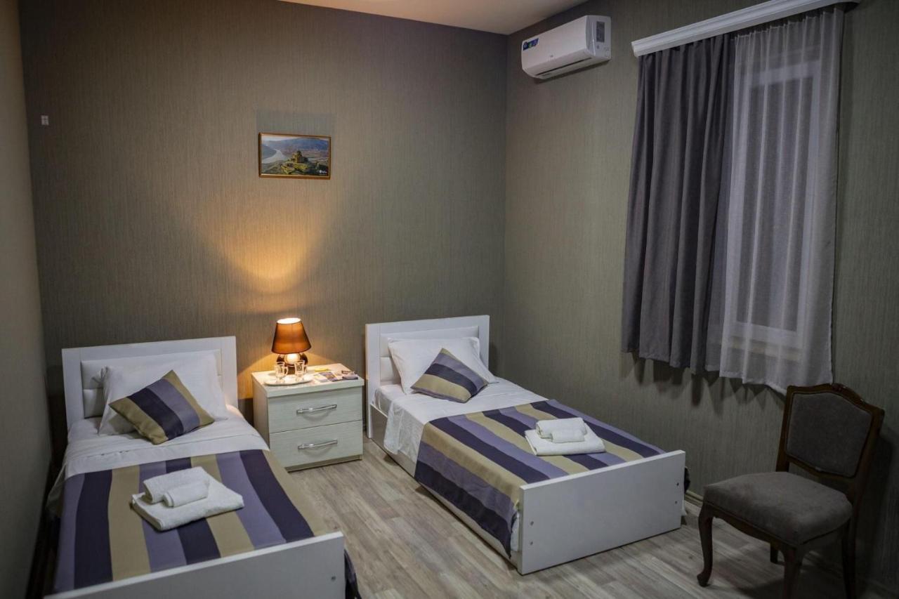 Twins Hotel Tiflis Exterior foto